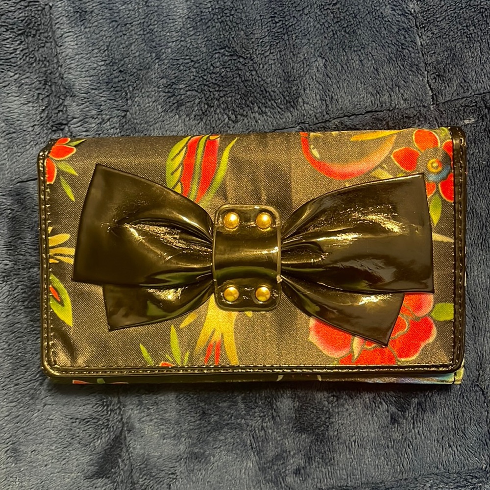 Satin style Iron Fist Wallet
